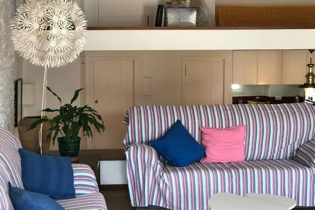 ROQUES - Casa en primera línea de mar en CADAQUÉS Cadaqués